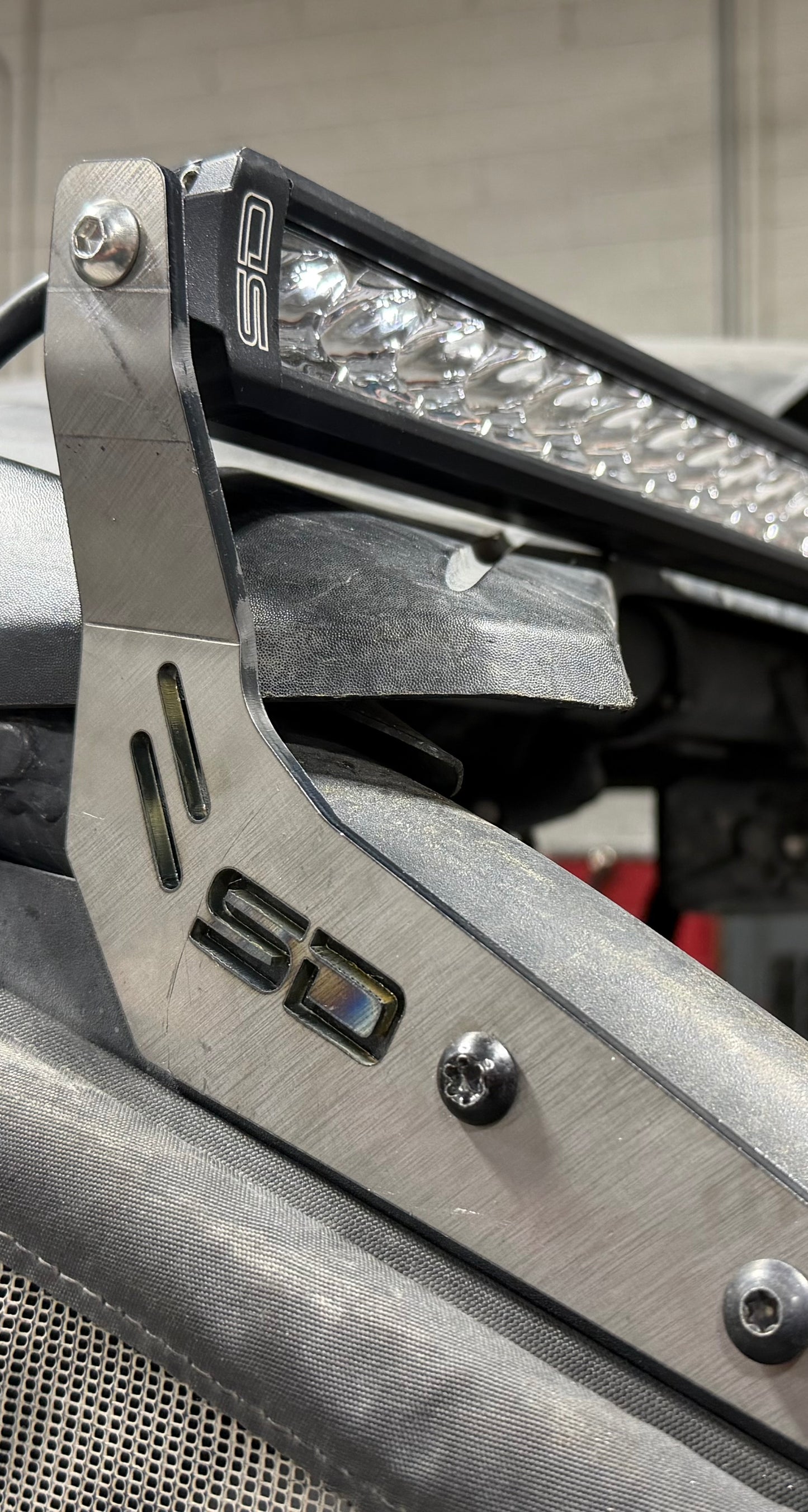 50" MAV R SLIM Lightbar Bracket (SET)