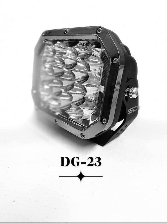 DG-23 SPOT/FLOOD LIGHT