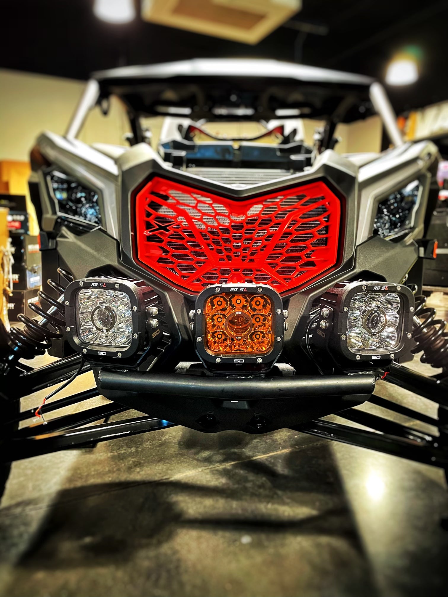 XRC/XMR Bumper with RG-5 Pod Lights {CAN-AM} – SD Lighting